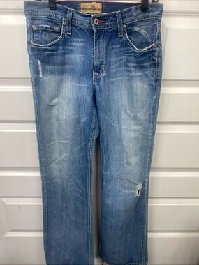 BKE Tyler Straight Jeans Mens 30x33 Long Blue Distressed Denim Low Rise